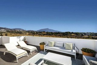 Ático en venta en Paraíso - Atalaya- Benamara en Estepona