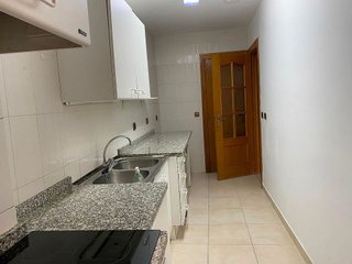 Piso en alquiler en Huerta Rosales - Valdepasillas en Badajoz