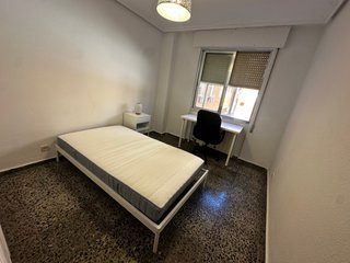 PISO PARA ESTUDIANTES CERCA DEL GRISOLIA Y SAN FER
