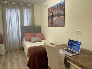 Piso en venta en Los Arqueros-Puerto del Almendro en Benahavís