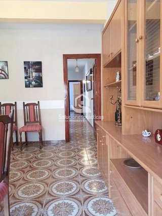 Piso en alquiler en Peñamefecit - Avda Barcelona en Jaén