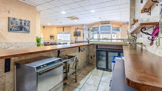 Local comercial en venta en Playa del Cura en Torrevieja