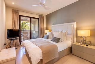 Piso en venta en Nueva Andalucía centro en Marbella