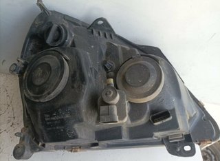 085511138l faro izquierdo renault clio ii 1048425