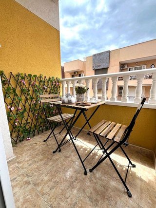 Piso en venta en  El Acequión - Los Naúfragos en Torrevieja