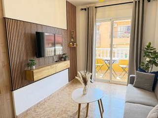 Piso en venta en  El Acequión - Los Naúfragos en Torrevieja
