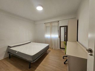 Piso en alquiler en Poligono Norte - Villegas - La Fontanilla en Sevilla