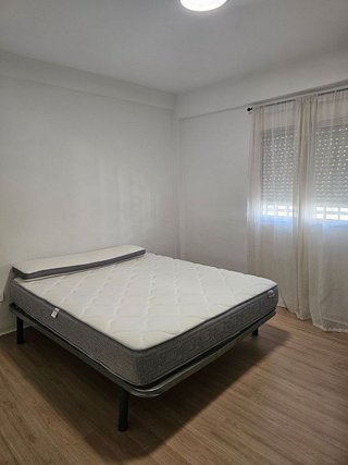 Piso en alquiler en Poligono Norte - Villegas - La Fontanilla en Sevilla