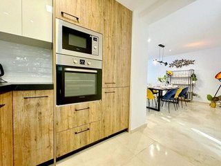 Casa adosada en alquiler en Nueva Andalucía centro en Marbella