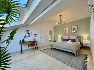 Casa adosada en alquiler en Nueva Andalucía centro en Marbella