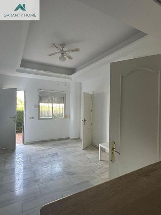 Local comercial en venta en Puerto Banús en Marbella