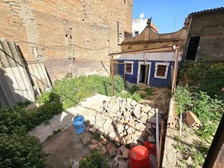 Solar en venta en Trinitat Vella en Barcelona