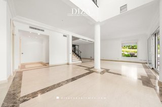Chalet en alquiler en La Florida - El Plantío en Madrid