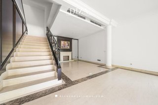 Chalet en alquiler en La Florida - El Plantío en Madrid