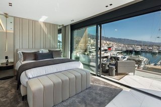 Piso en alquiler en Puerto Banús en Marbella