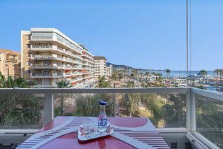 Piso en venta en Zona Puerto Deportivo en Fuengirola