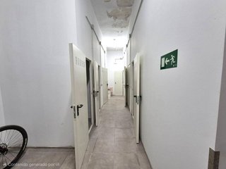 Local comercial en venta en Benicalap en Valencia