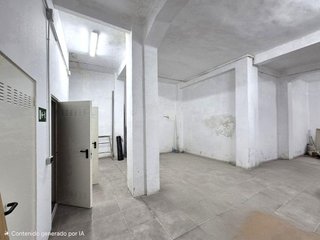 Local comercial en venta en Benicalap en Valencia