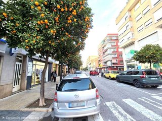 Local comercial en venta en Benicalap en Valencia