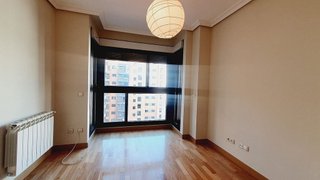 Piso en alquiler en Legazpi en Madrid