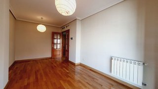 Piso en alquiler en Legazpi en Madrid