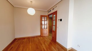 Piso en alquiler en Legazpi en Madrid