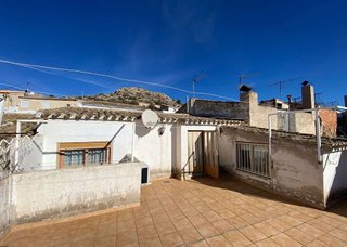 Casa adosada en venta en Sax