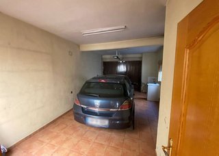 Casa adosada en venta en Sax