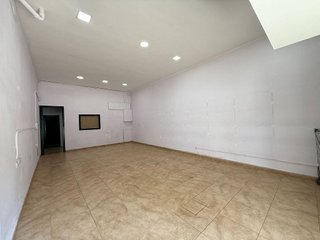 Local comercial en alquiler en Llevant en Igualada