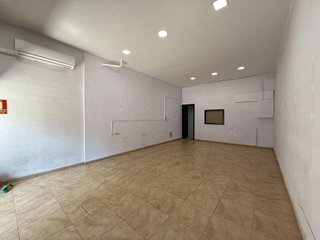 Local comercial en alquiler en Llevant en Igualada