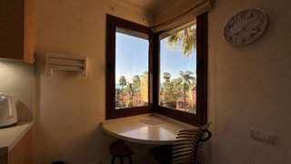 Piso en alquiler en El Padrón - El Velerín - Voladilla en Estepona