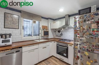 Piso en venta en Camino de Ronda - Rosaleda en Granada
