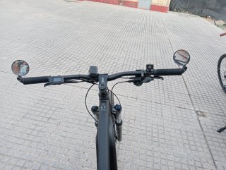Bicicleta Eléctrica Negra
