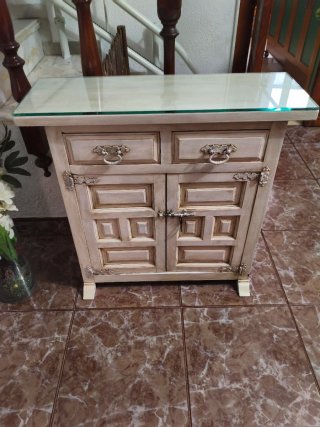 Mueble auxiliar madera y cristal