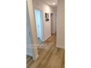 Piso en alquiler en Carolinas Altas en Alicante