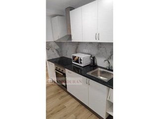 Piso en alquiler en Carolinas Altas en Alicante