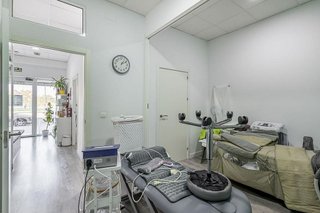 Local comercial en venta en Barrio de Zaidín en Granada