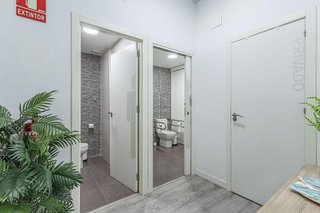 Local comercial en venta en Barrio de Zaidín en Granada