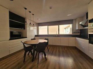 Casa adosada en alquiler en Núcleo Urbano en Pobla de Vallbona (la)