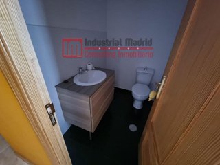 Nave industrial en alquiler en Reyes Católicos en Alcalá de Henares