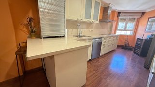 Piso en alquiler en Hospital - Parque sur en Albacete
