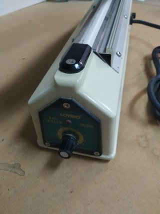 Selladora de bolsas Lovero SK-310