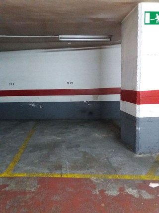 Garaje en alquiler en L'Antiga Esquerra de l'Eixample en Barcelona
