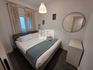 Piso en venta en La Goleta - San Felipe Neri en Málaga