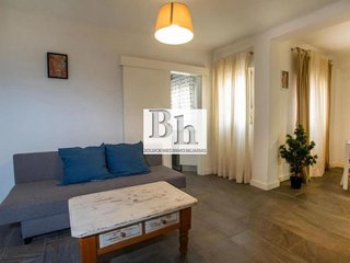 Piso en venta en La Goleta - San Felipe Neri en Málaga