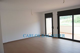 Casa adosada en venta en Mediona