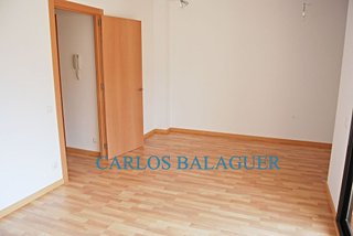 Casa adosada en venta en Mediona