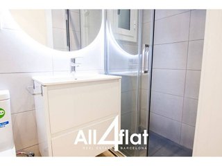 Estudio en alquiler en Sant Antoni en Barcelona