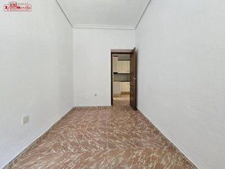 Piso en alquiler en El Tardón - El Carmen en Sevilla