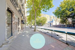 Local comercial en alquiler en Pacífico en Madrid
